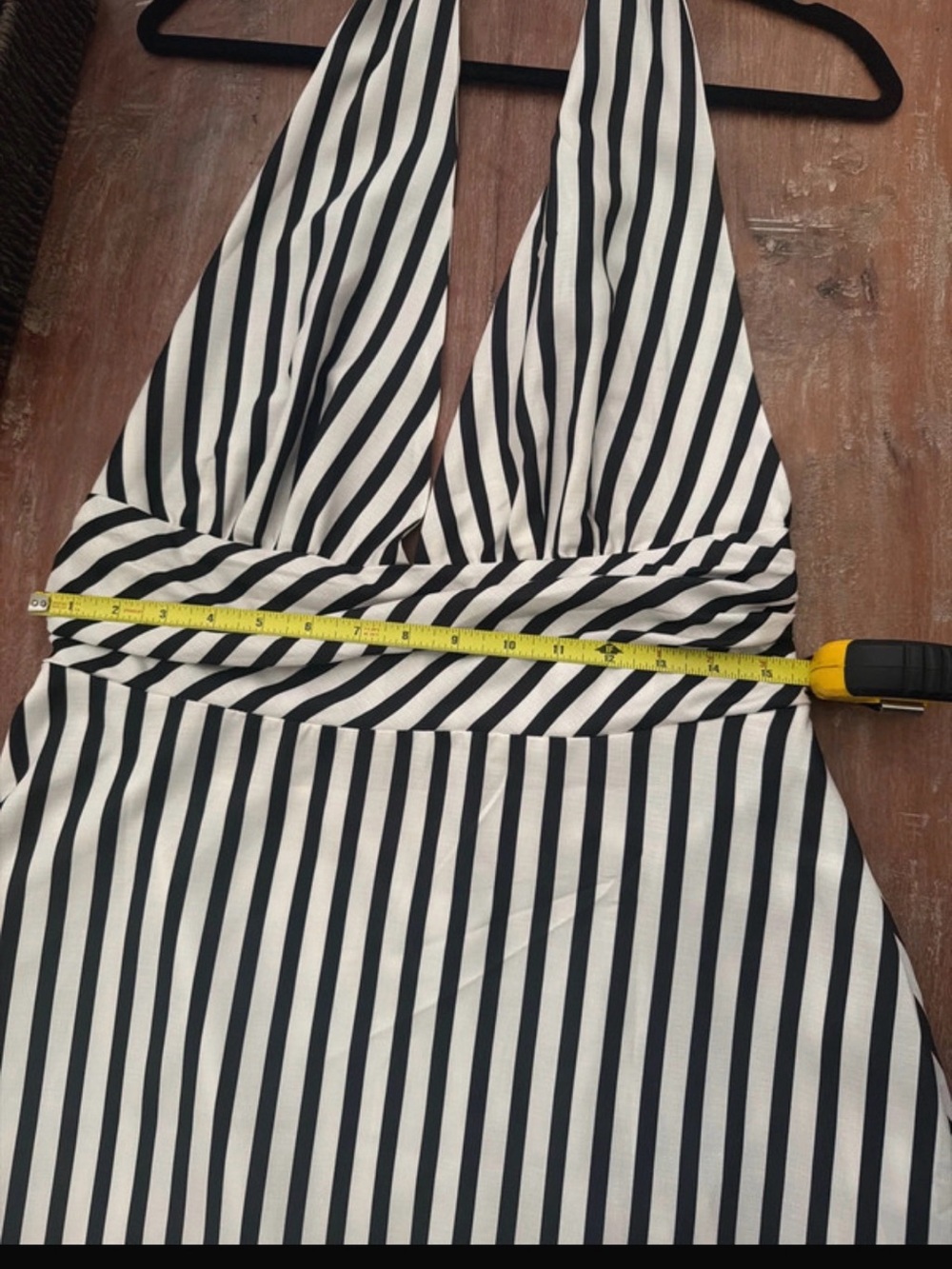 Commense Black and White Striped Halter Maxi Dress with pockets - Picture 5 of 5